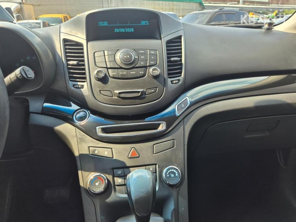 Chevrolet Orlando — miniaturë 13