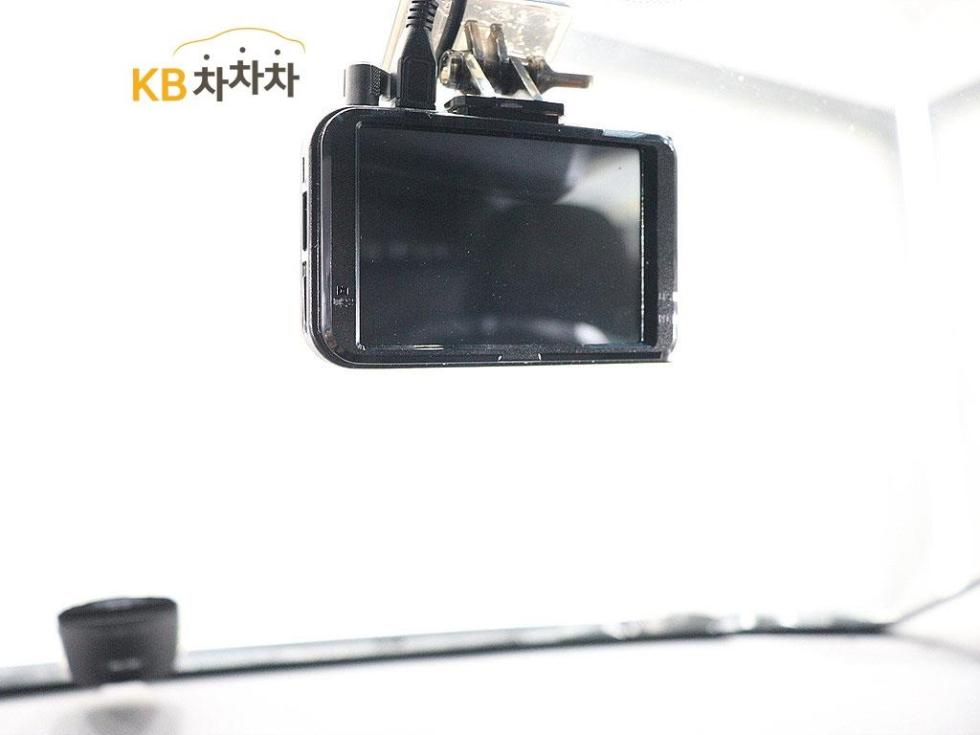 Kia K5 — miniaturë 9
