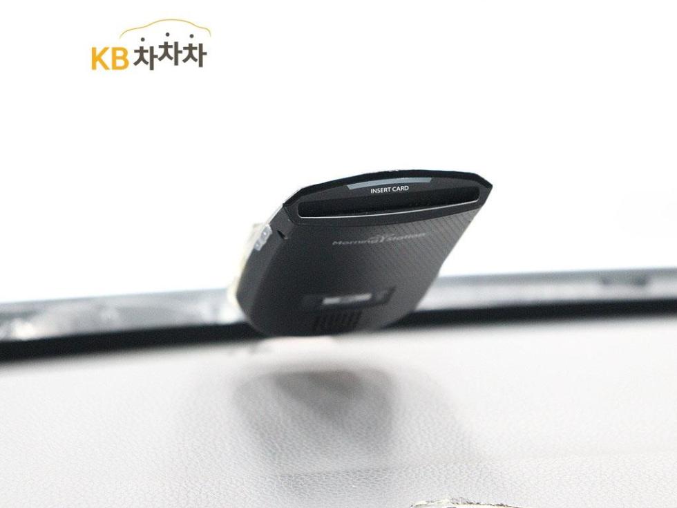 Kia K5 — miniaturë 10