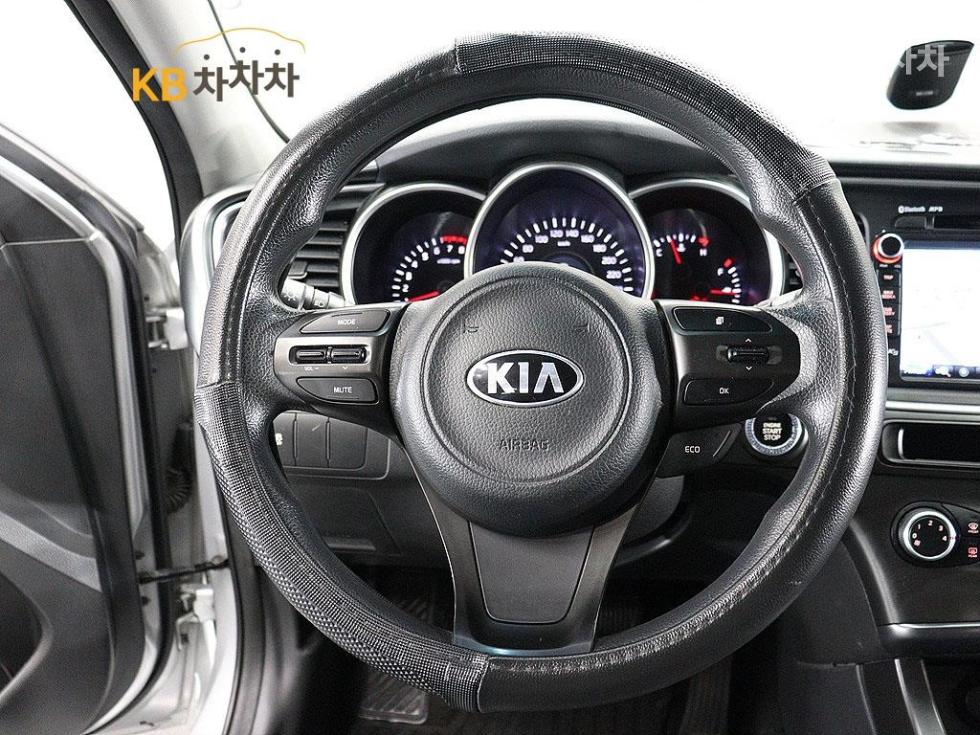 Kia K5 — miniaturë 16