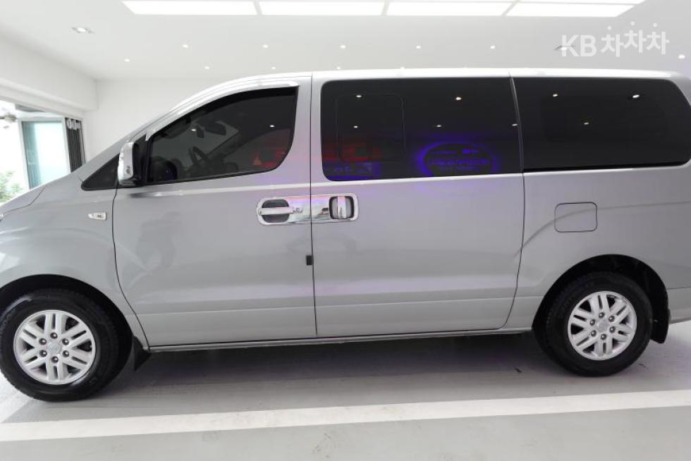 Hyundai Starex — miniaturë 3