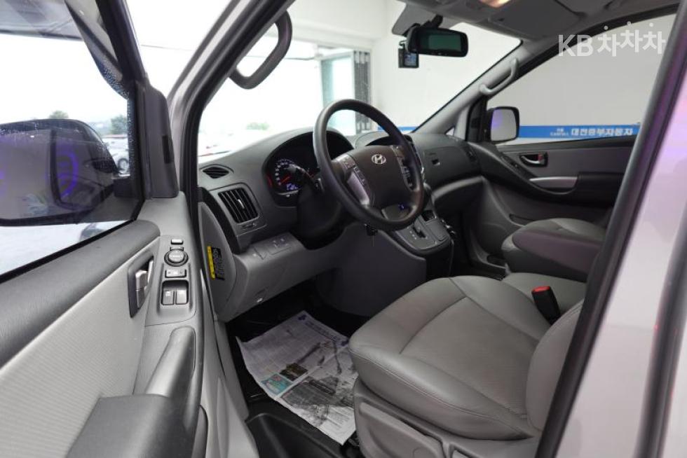 Hyundai Starex — miniaturë 11