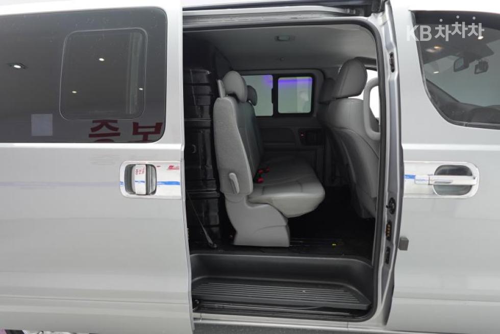 Hyundai Starex — miniaturë 22