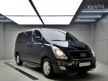 Hyundai Starex 3인승 밴 CVX — foto 1