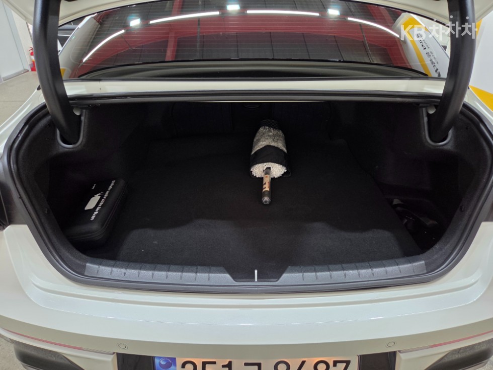 Kia K5 — miniaturë 19
