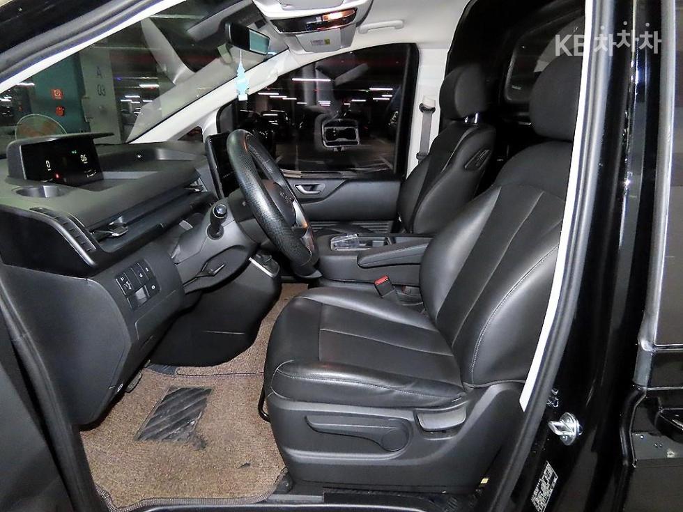 Hyundai Staria — miniaturë 6