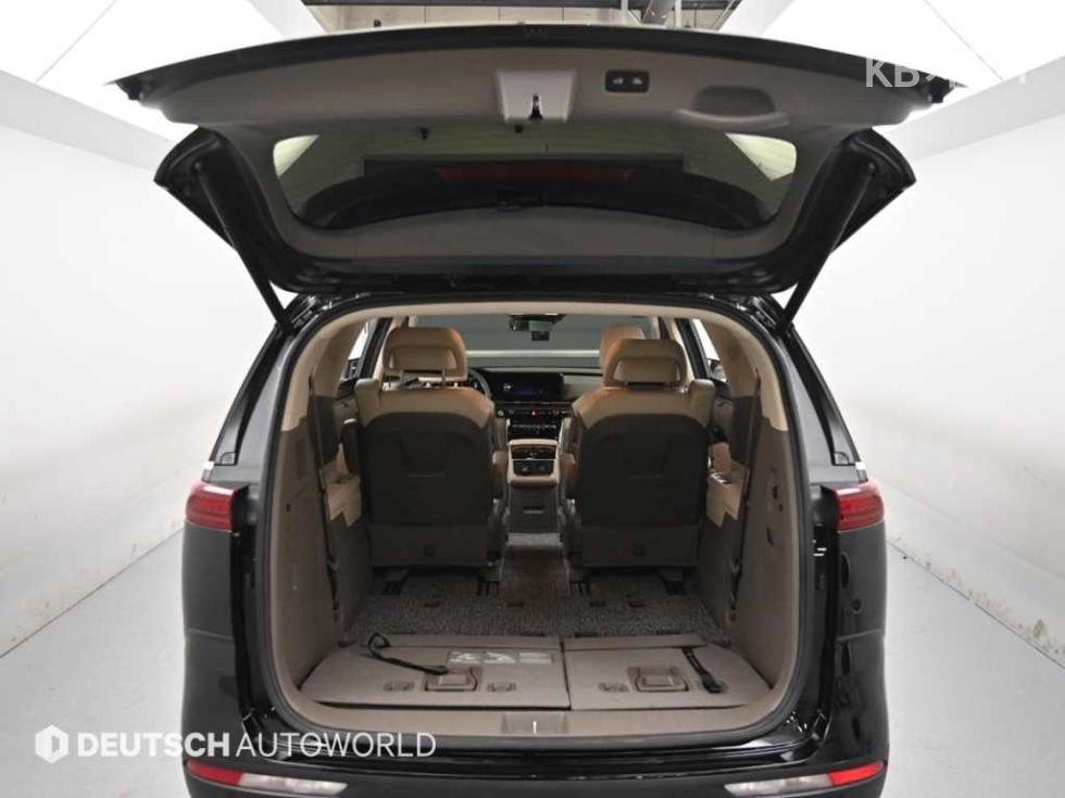 Kia Carnival — miniaturë 19