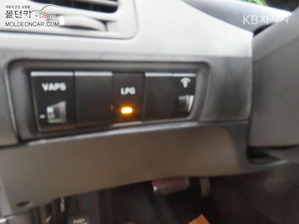 Hyundai Grandeur — miniaturë 13