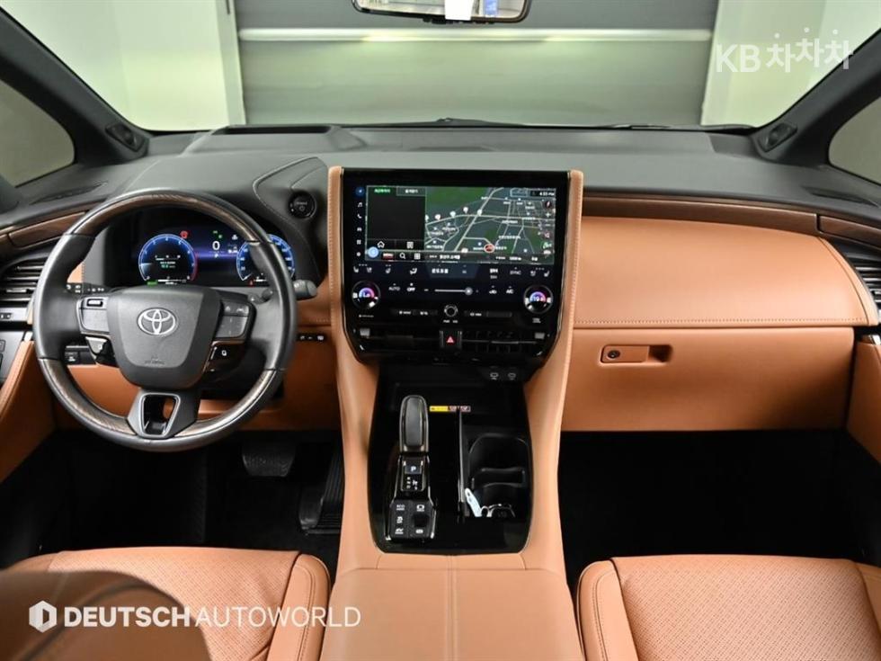 Toyota Alphard — miniaturë 7