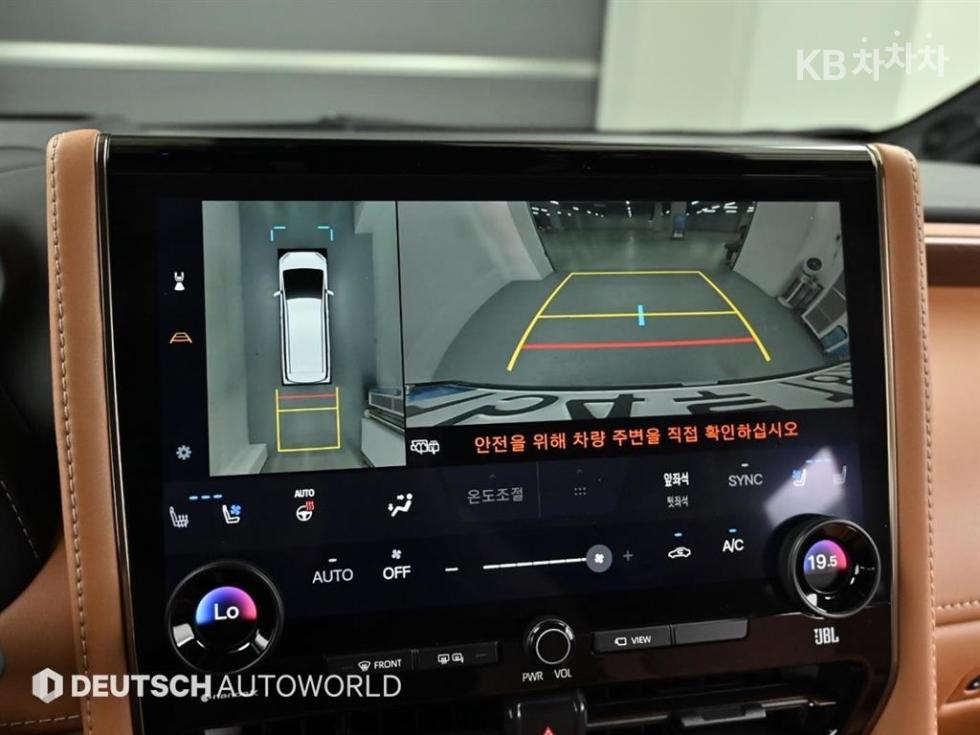 Toyota Alphard — miniaturë 15