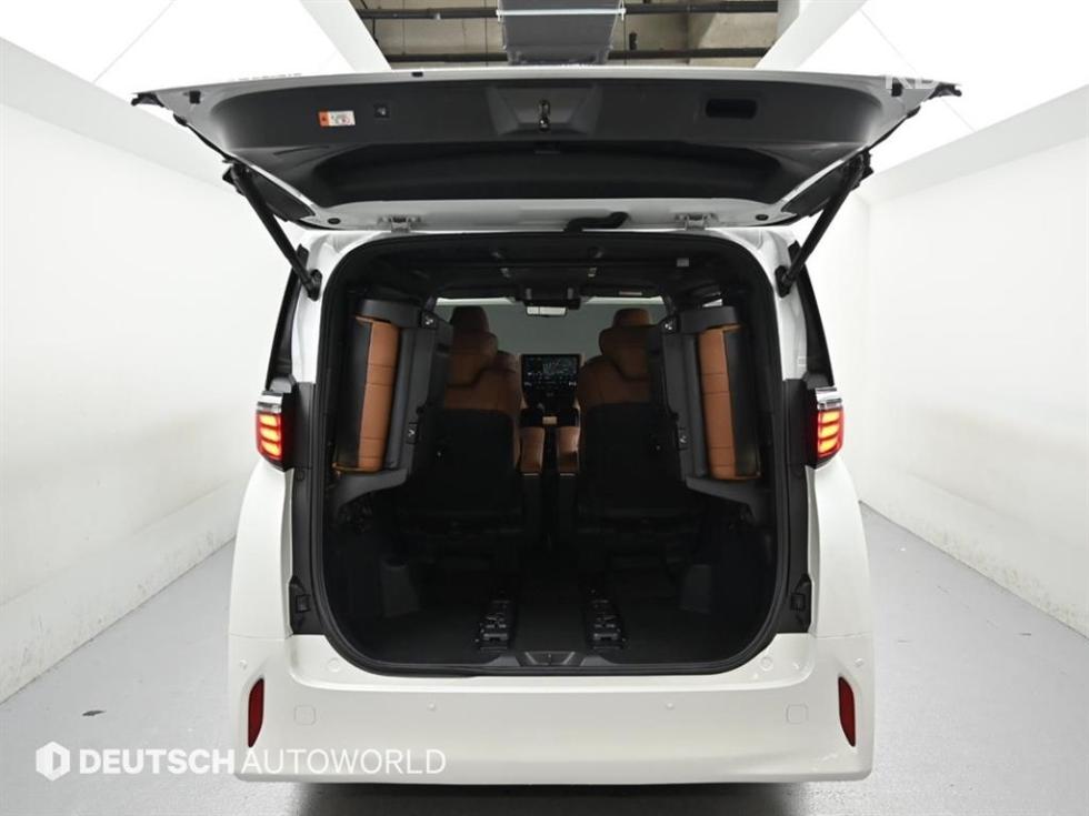 Toyota Alphard — miniaturë 19
