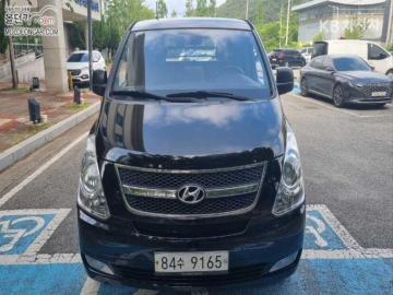 Hyundai Starex 3인승 밴 CVX — foto 1