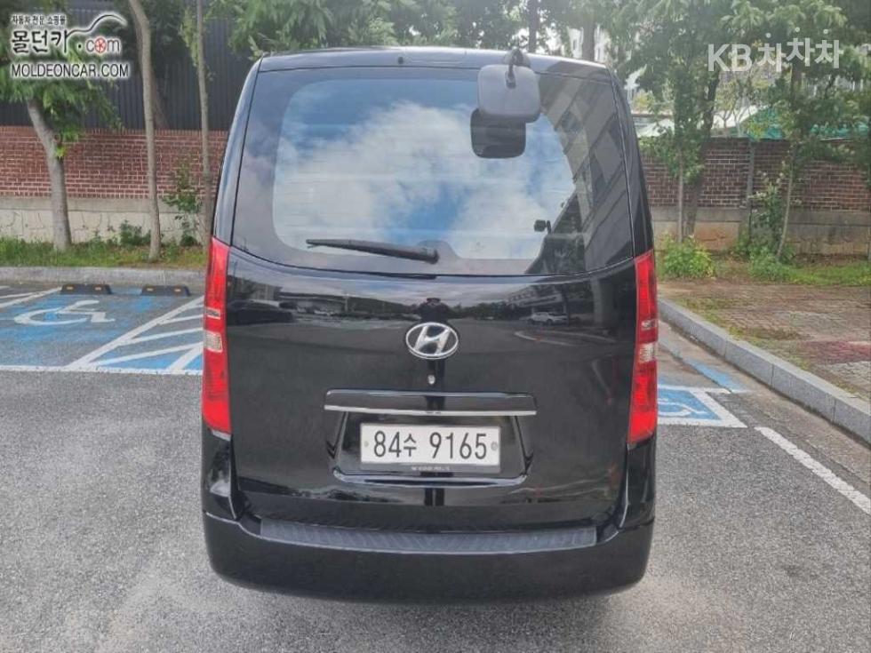 Hyundai Starex — miniaturë 4