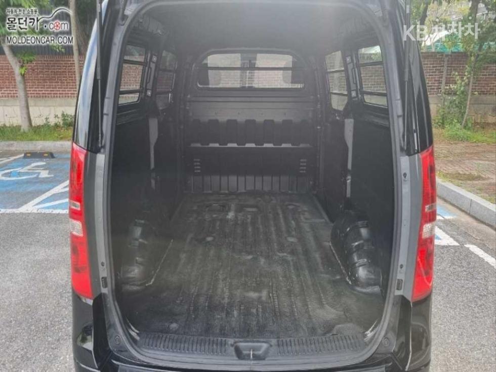 Hyundai Starex — miniaturë 11