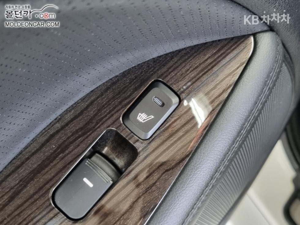 Kia K5 — miniaturë 16