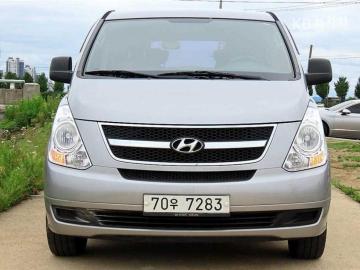 Hyundai Starex 12인승 왜건 CVX — foto 1