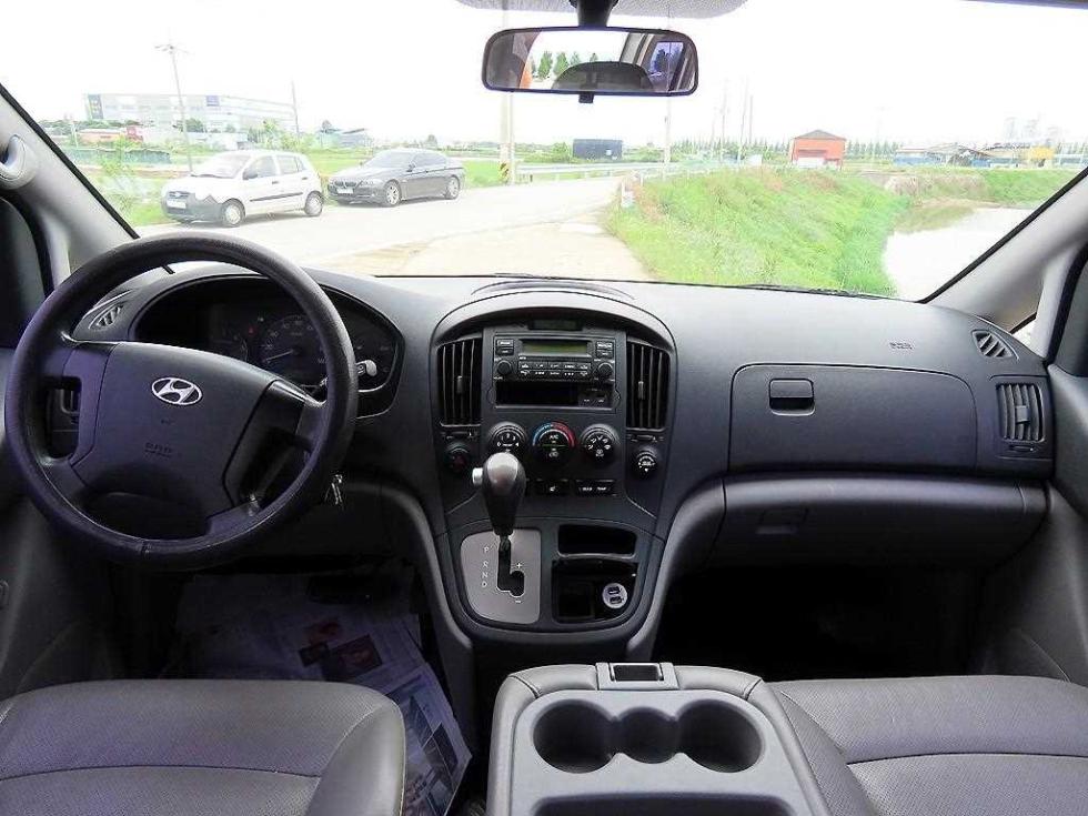 Hyundai Starex — miniaturë 10