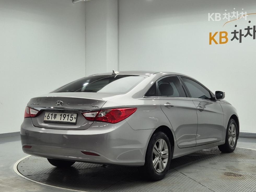 Hyundai Sonata — miniaturë 3