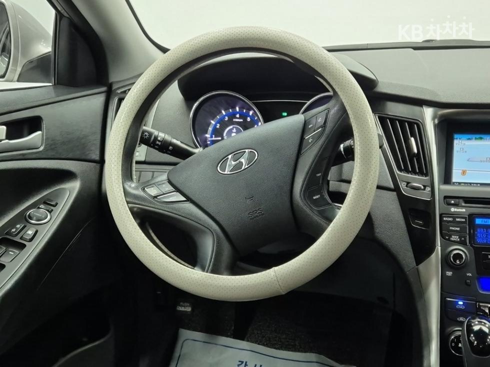 Hyundai Sonata — miniaturë 9