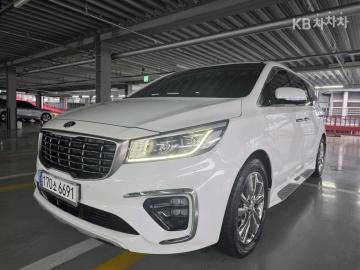Kia Carnival 9인승 2.2 디젤 — foto 1