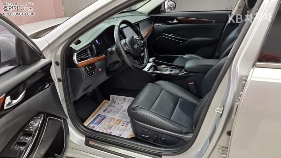 Kia K7 — miniaturë 9