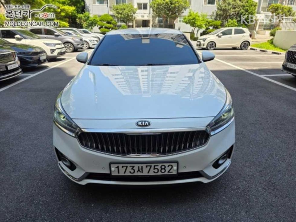 Kia K7 — miniaturë 2