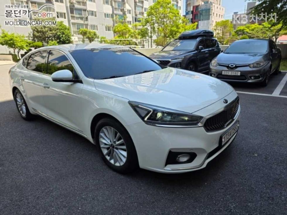 Kia K7 — miniaturë 3