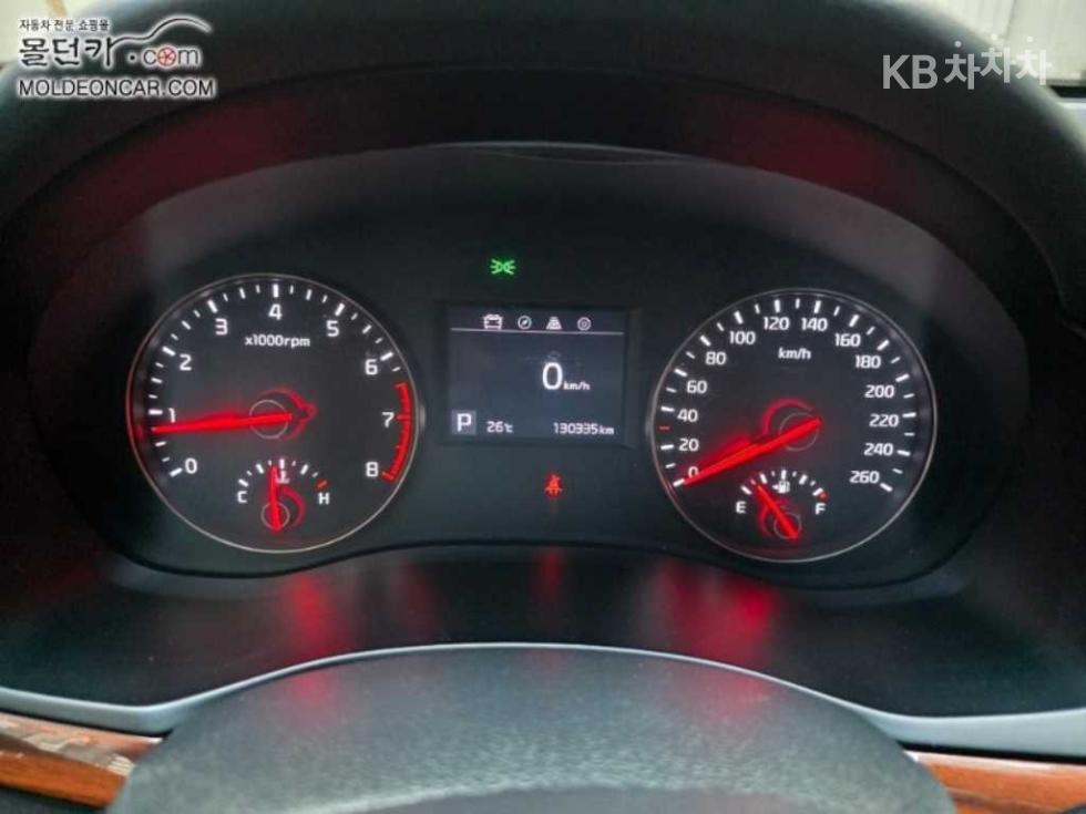 Kia K7 — miniaturë 5