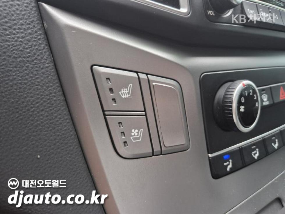 Hyundai Starex — miniaturë 20