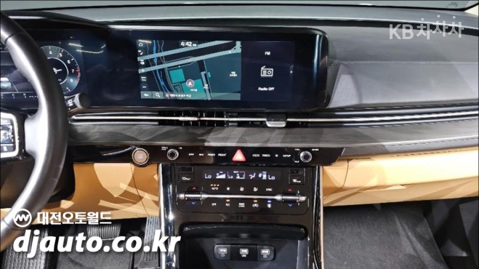 Kia Carnival — miniaturë 14