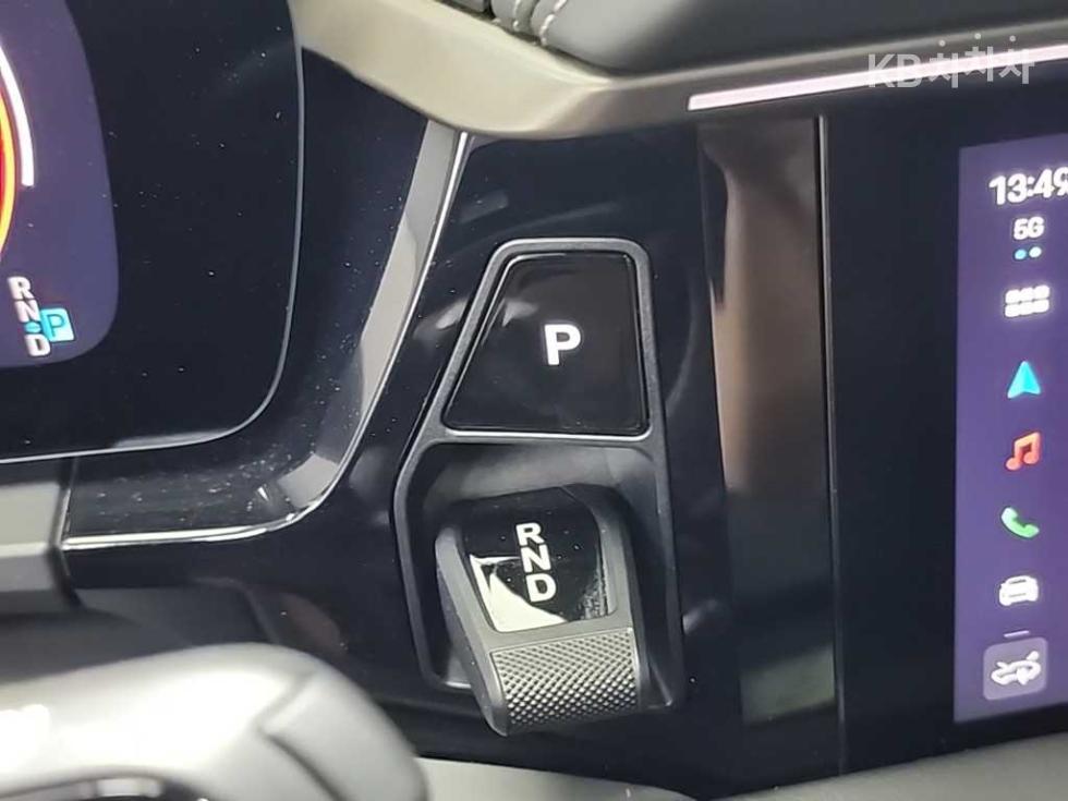 Porsche Macan — miniaturë 8