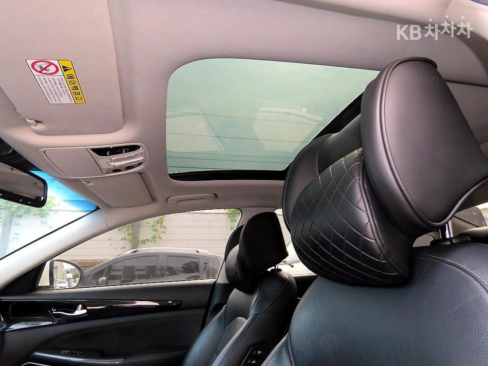 Kia K7 — miniaturë 19