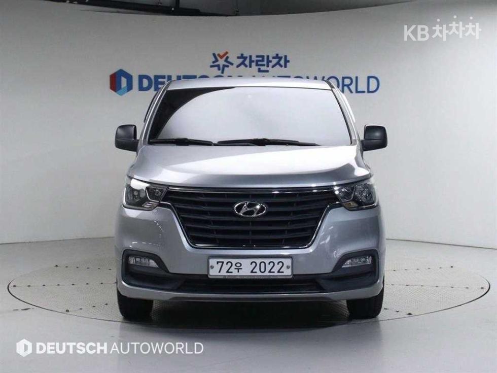 Hyundai Starex — miniaturë 3
