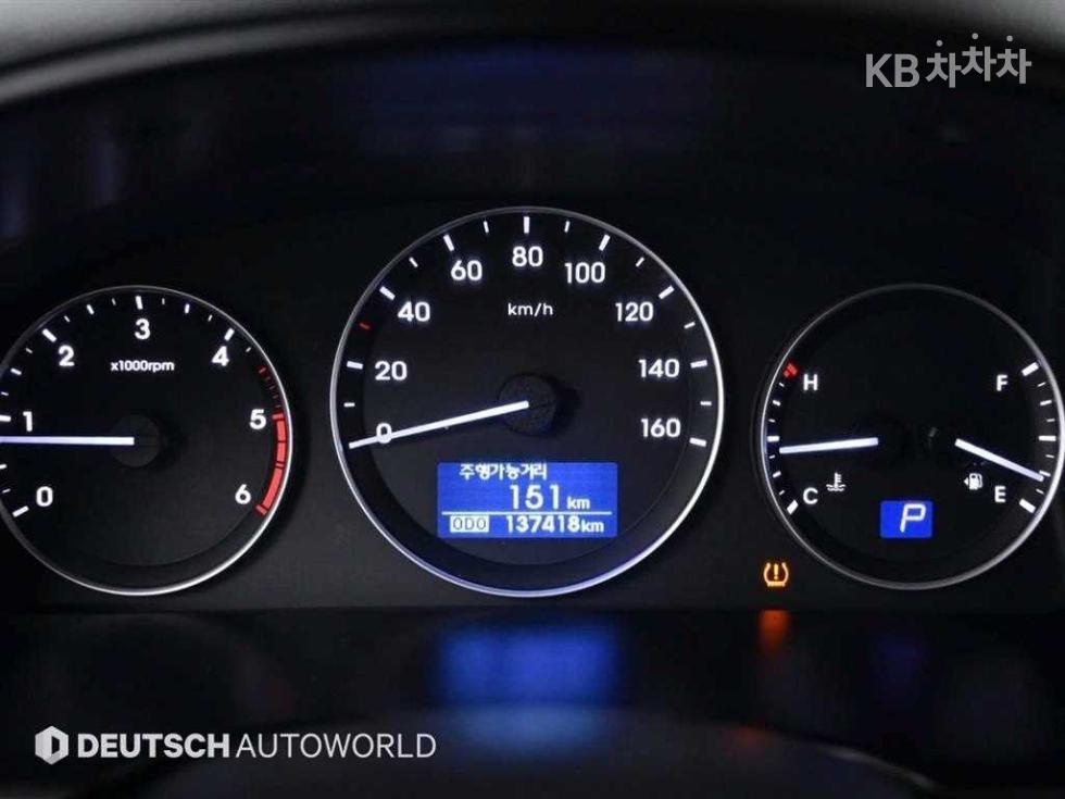 Hyundai Starex — miniaturë 8