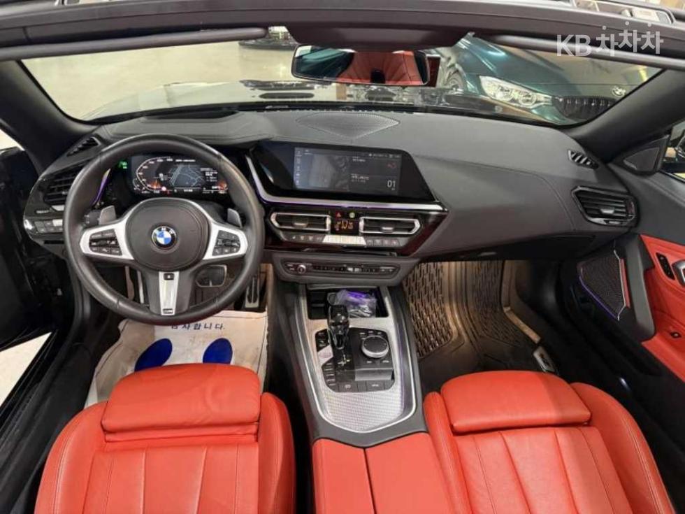 2021 BMW BMW Z4 photo