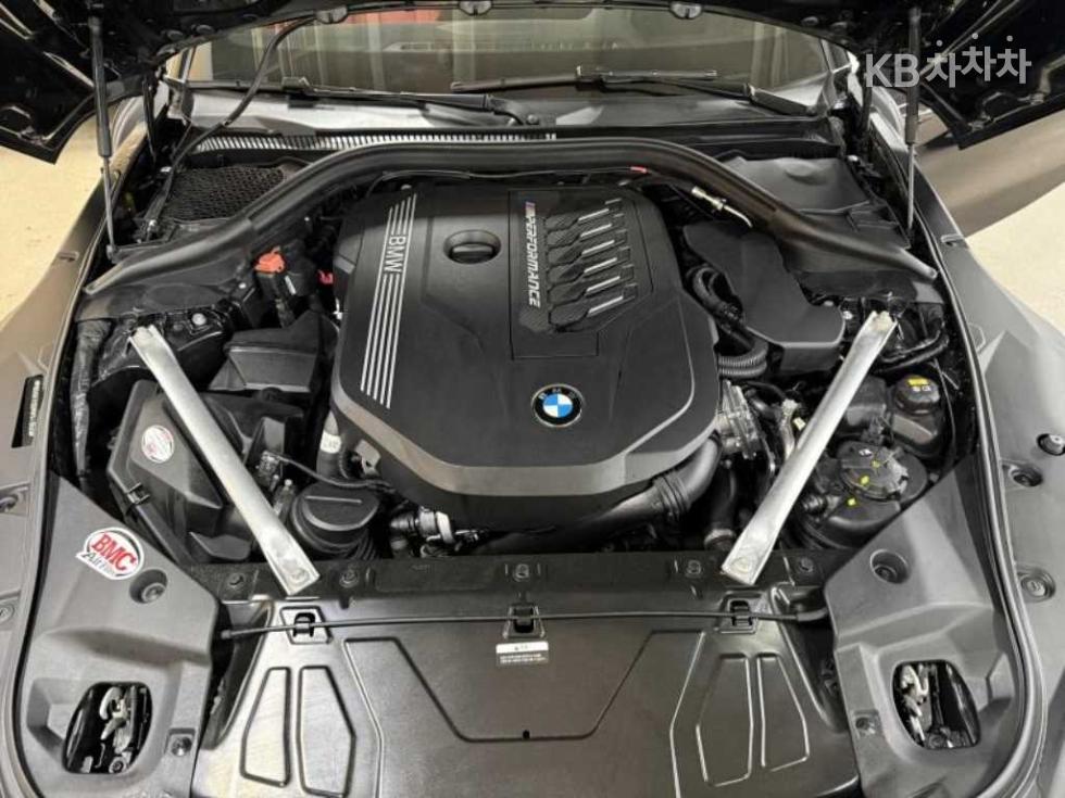 2021 BMW BMW Z4 photo