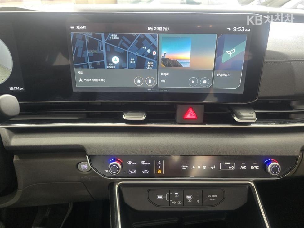 Kia Carnival — miniaturë 12