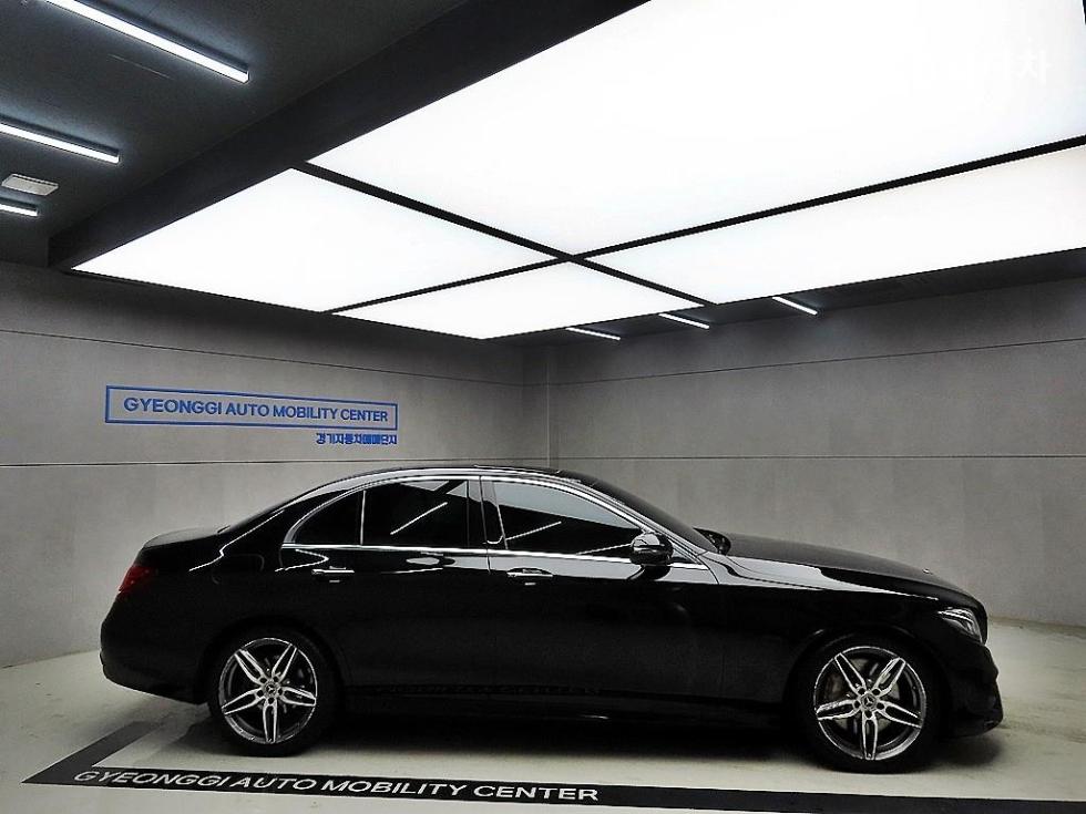 2019 Mercedes-Benz E (W213) photo