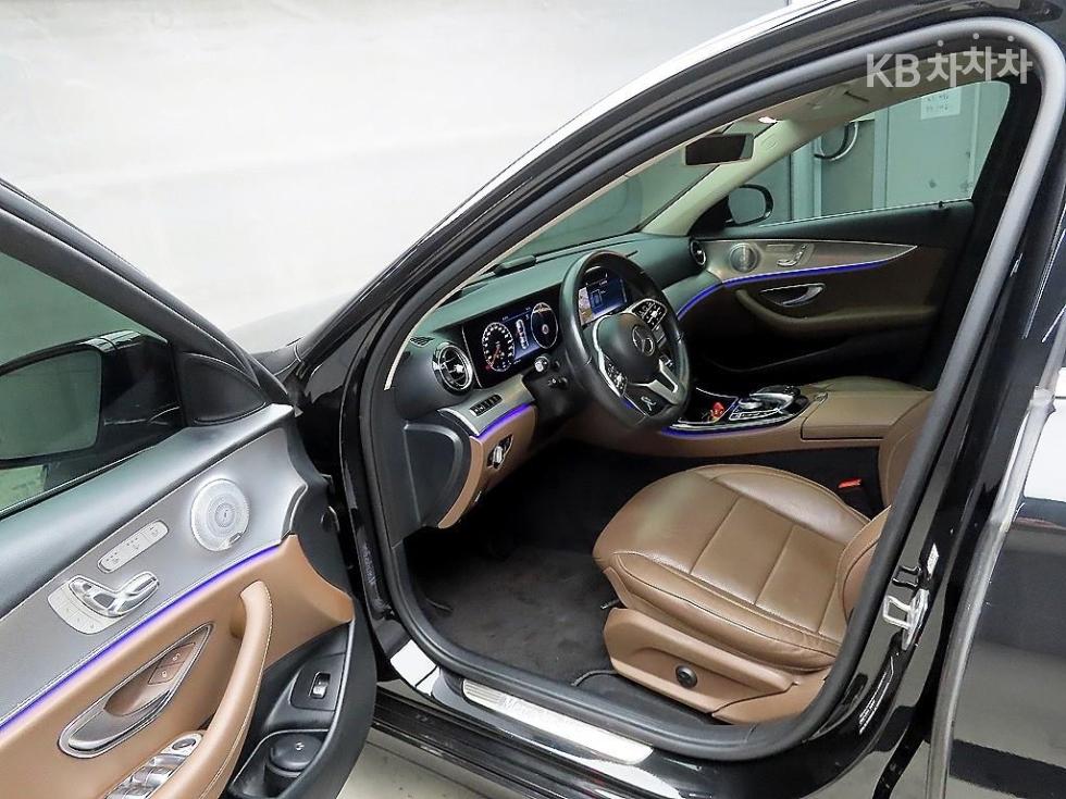 2019 Mercedes-Benz E (W213) photo