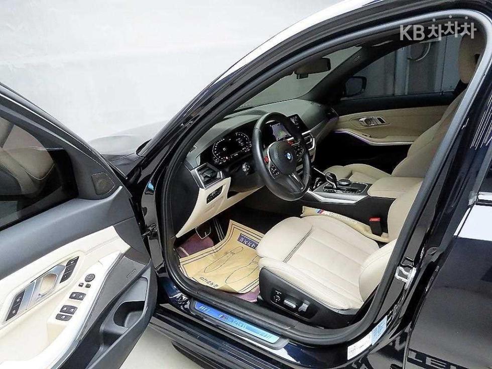 2021 BMW BMW 3 (G20) photo