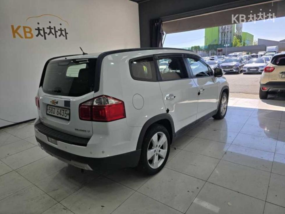 Chevrolet Orlando — miniaturë 4