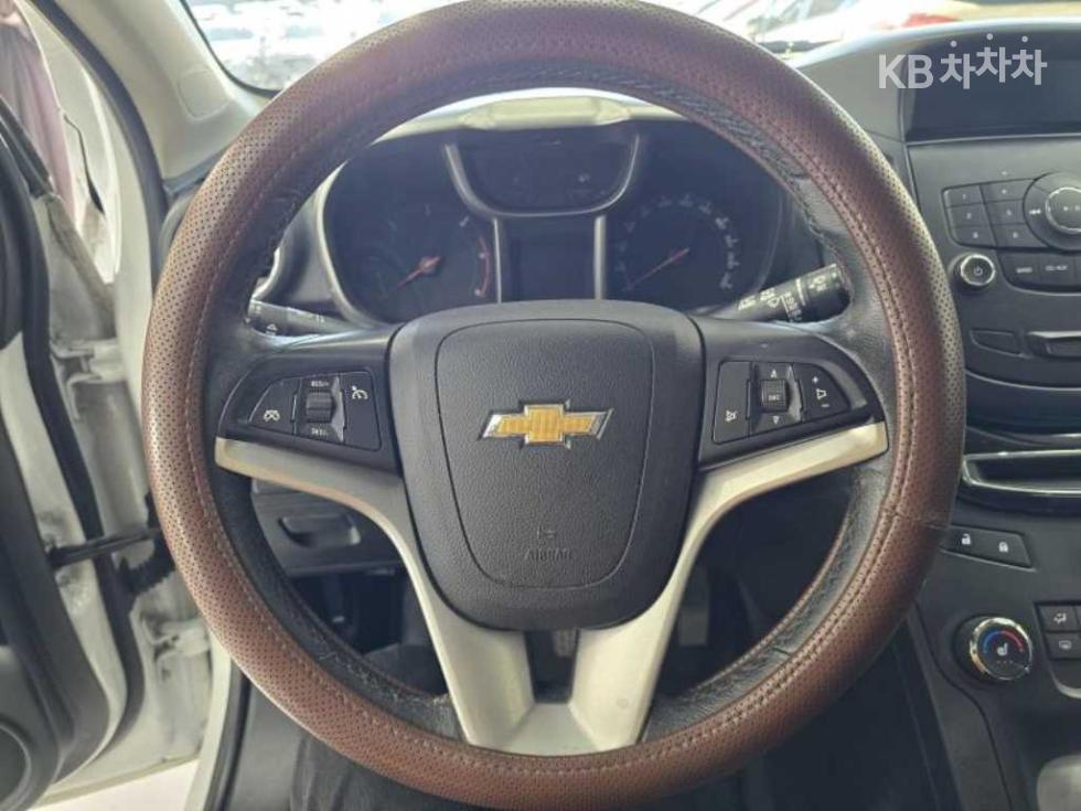Chevrolet Orlando — miniaturë 6