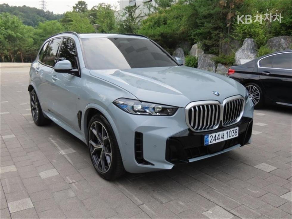 BMW X5 — miniaturë 2