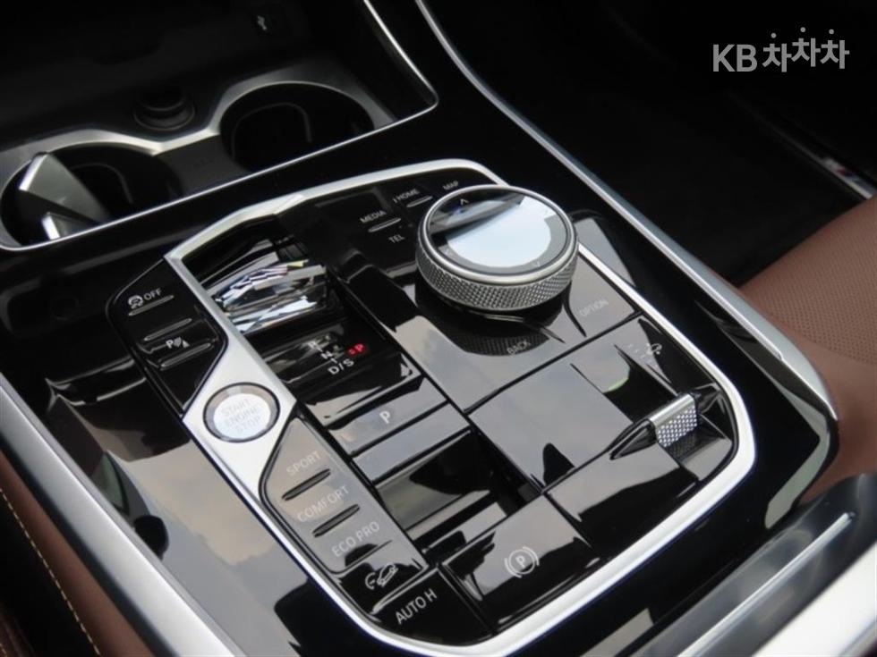 BMW X5 — miniaturë 6