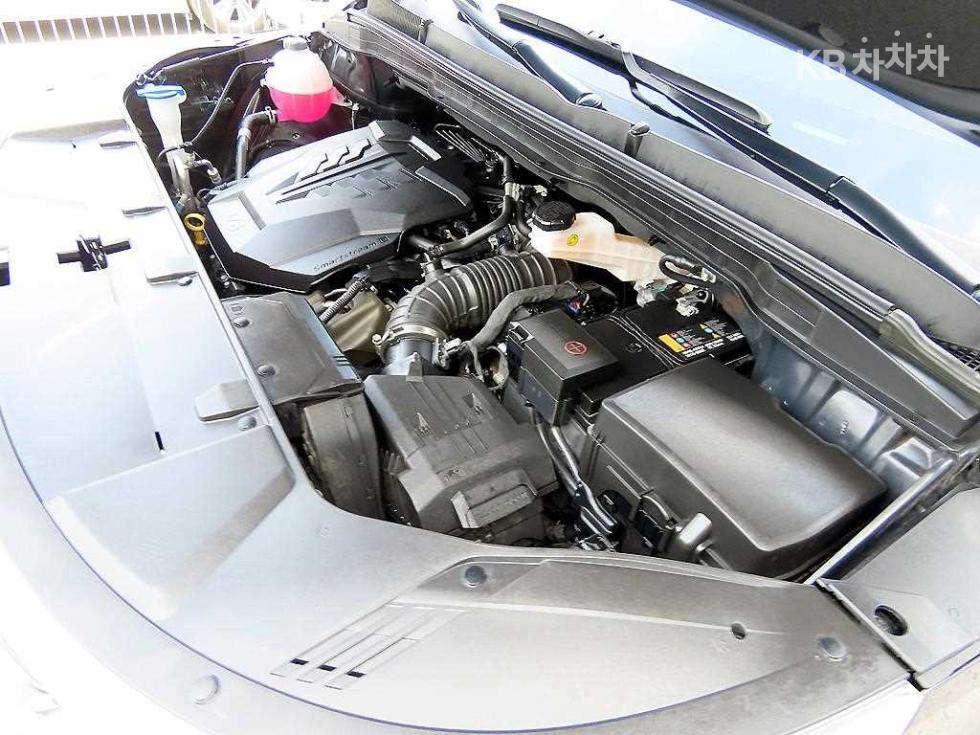 Kia Carnival — miniaturë 19