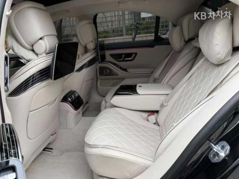 Mercedes-Benz S-klasse — miniaturë 3