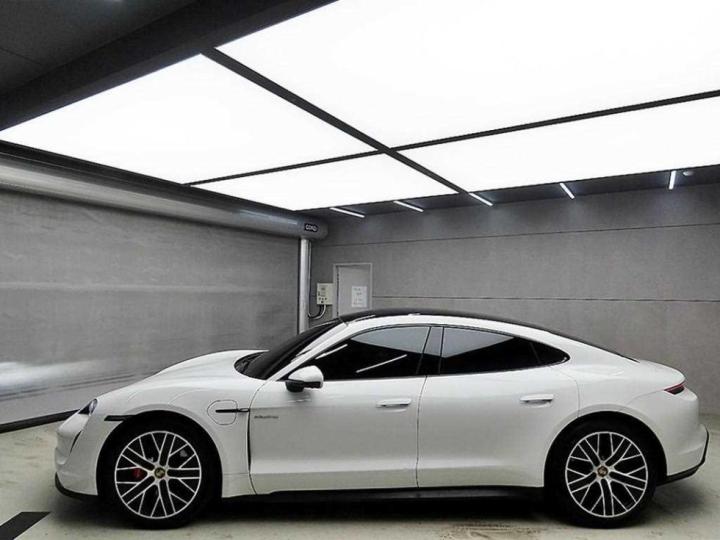 Porsche Taycan 4S 2021 photo 4