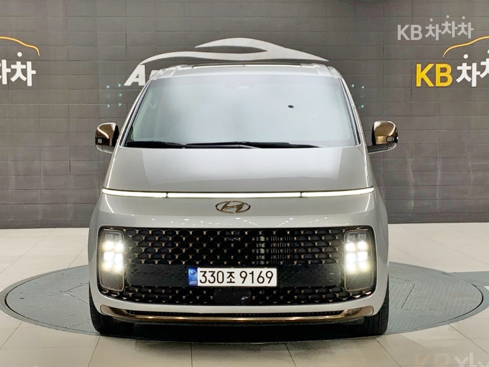 Hyundai Staria — miniaturë 3