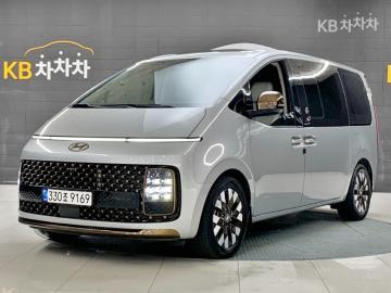Hyundai Staria 2.2 라운지 9 AWD — foto 1