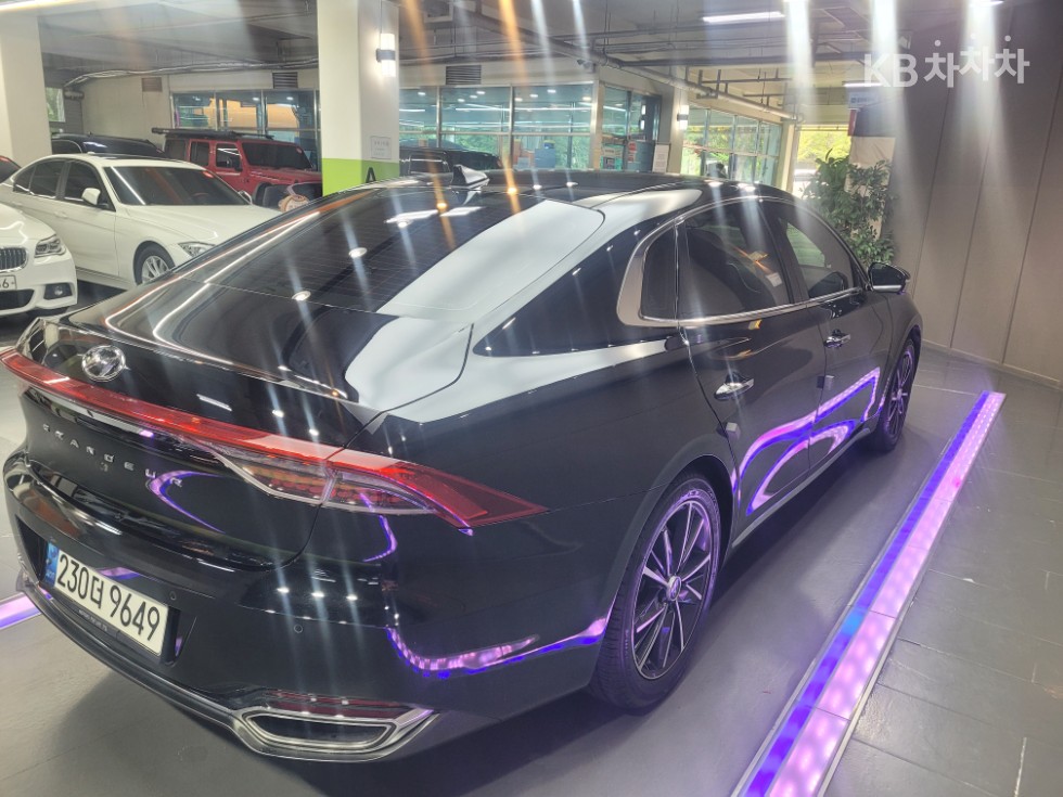 Hyundai Grandeur — miniaturë 4